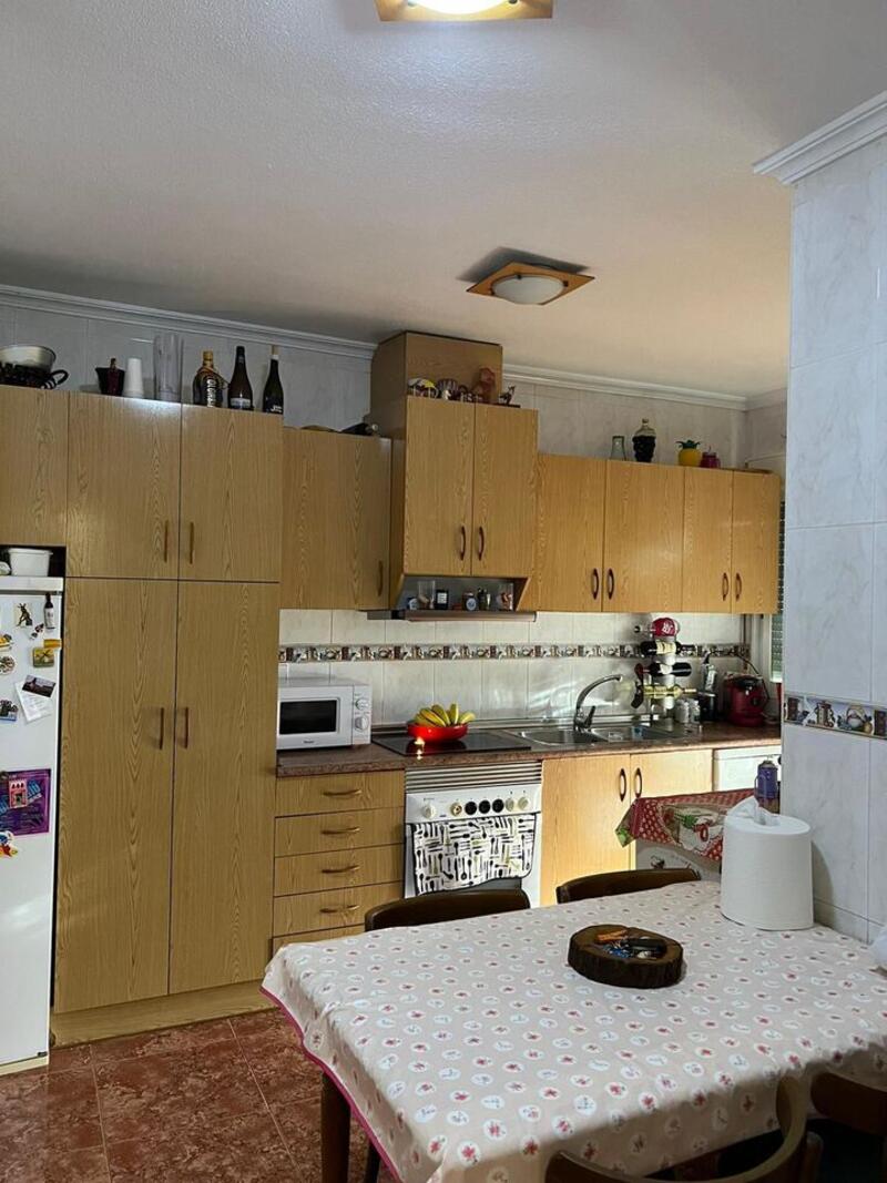 4 Schlafzimmer Handelsimmobilie zu verkaufen