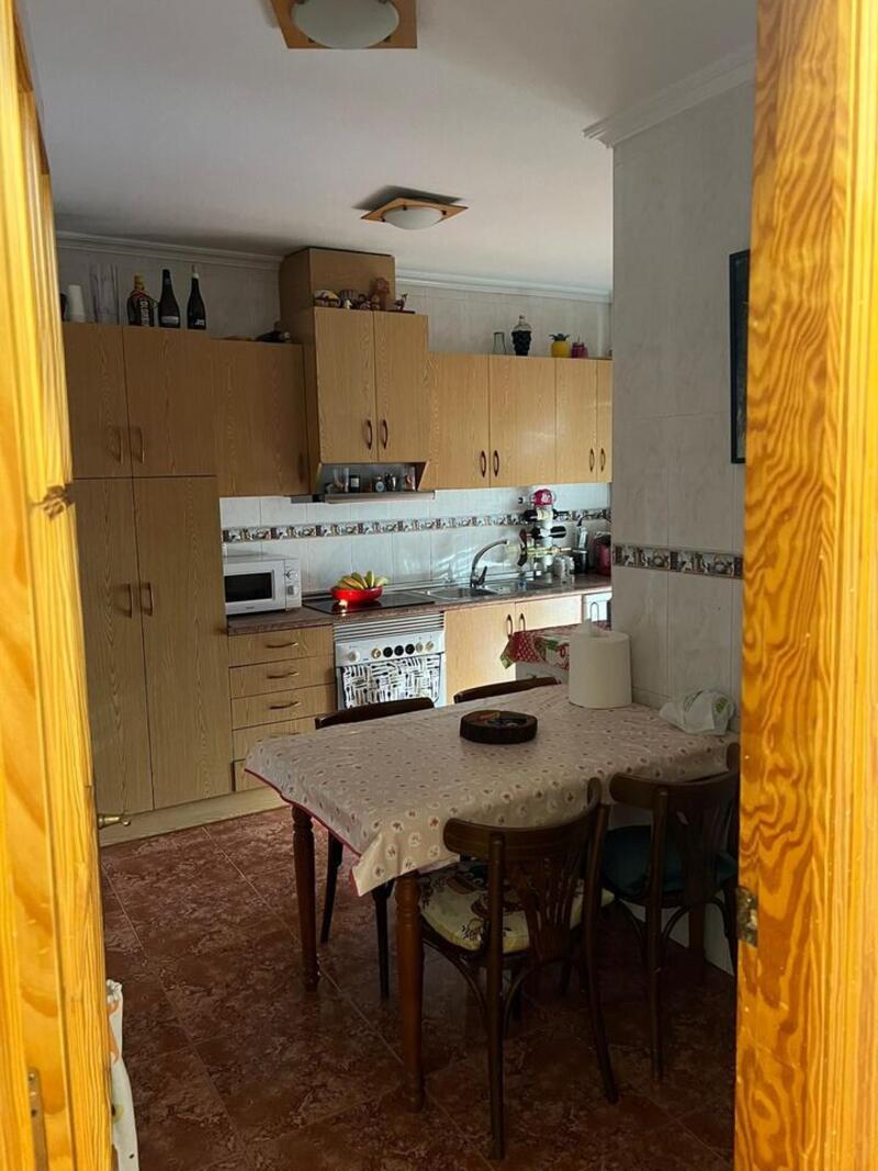 4 Schlafzimmer Handelsimmobilie zu verkaufen