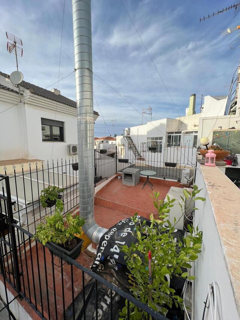 4 Schlafzimmer Handelsimmobilie zu verkaufen