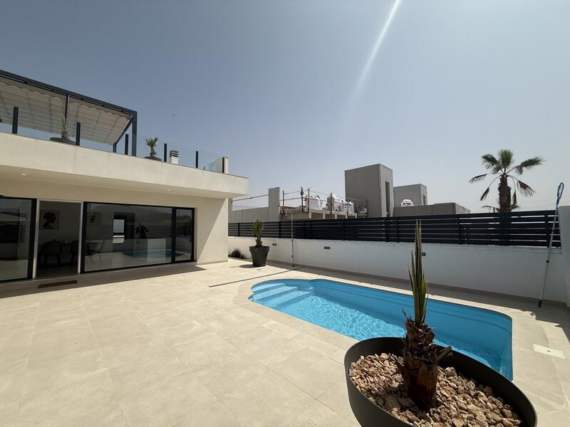 3 slaapkamer Villa Te koop