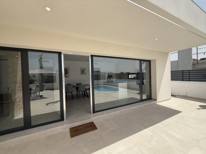 3 slaapkamer Villa Te koop