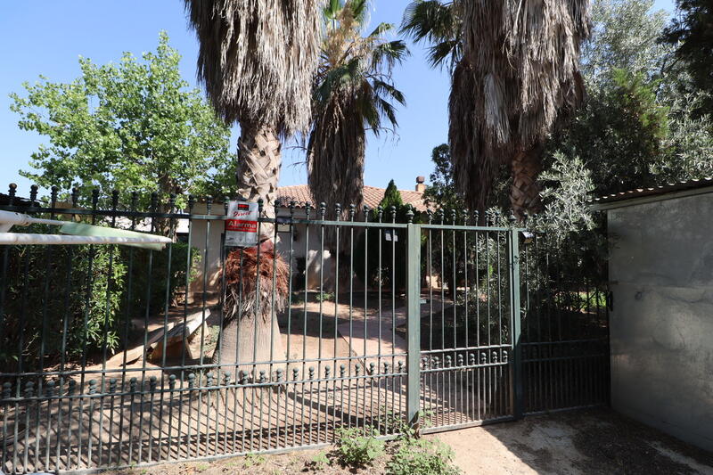 3 bedroom Country House for sale