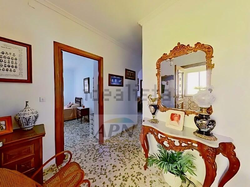 3 bedroom Townhouse for sale