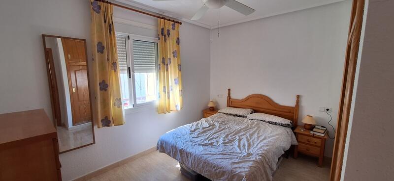 2 Cuarto Villa en venta