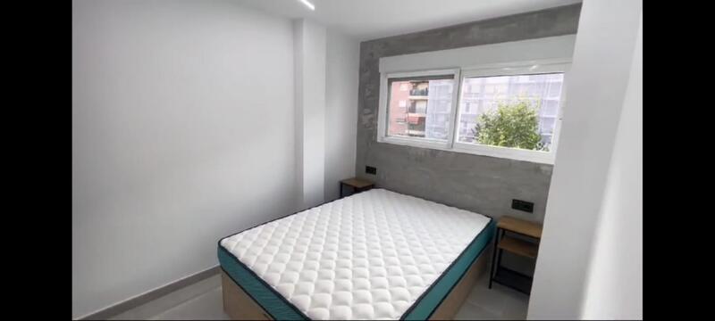2 slaapkamer Appartement Te koop