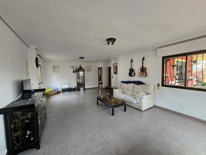 5 Cuarto Villa en venta