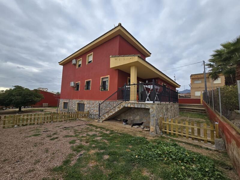 5 Cuarto Villa en venta