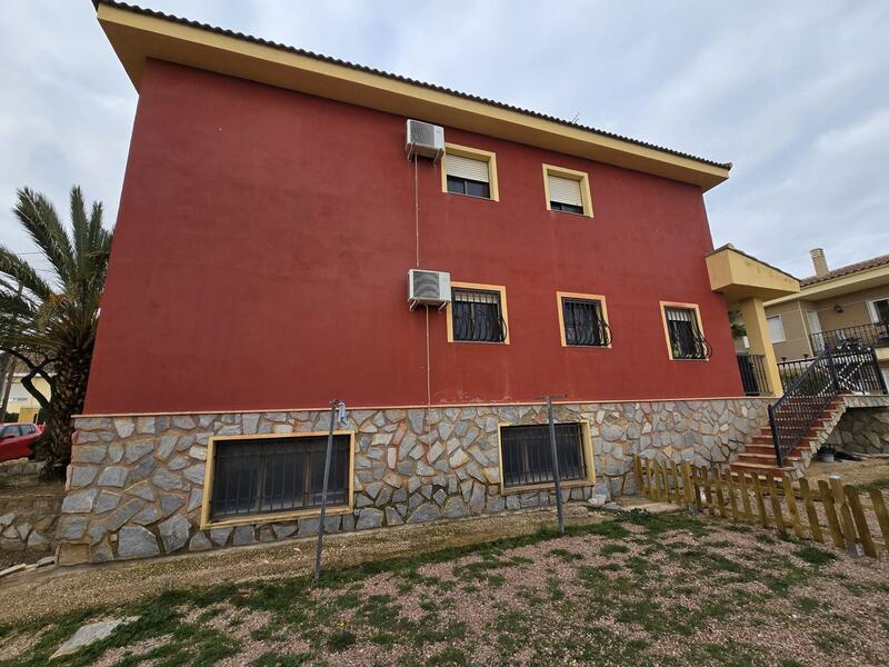 5 Cuarto Villa en venta