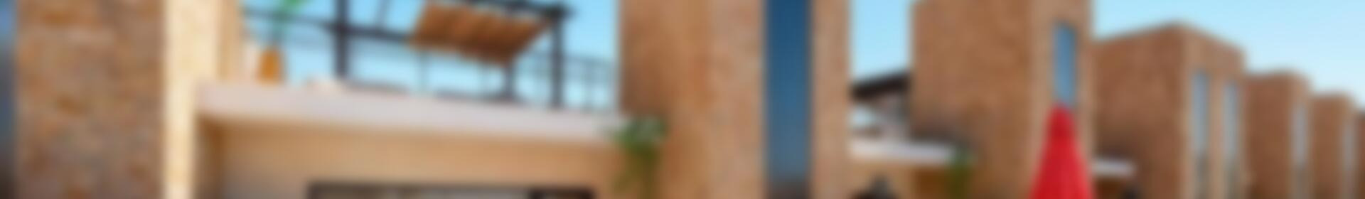 2 bedroom Townhouse for sale