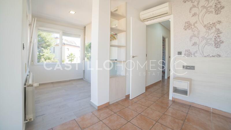 4 bedroom Villa for sale