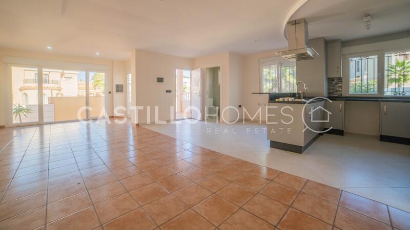 4 bedroom Villa for sale