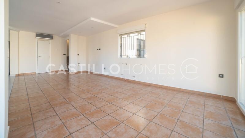 4 bedroom Villa for sale