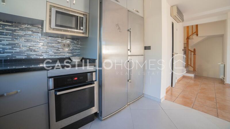 4 bedroom Villa for sale