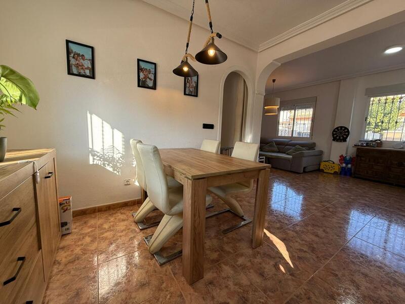 2 bedroom Villa for sale