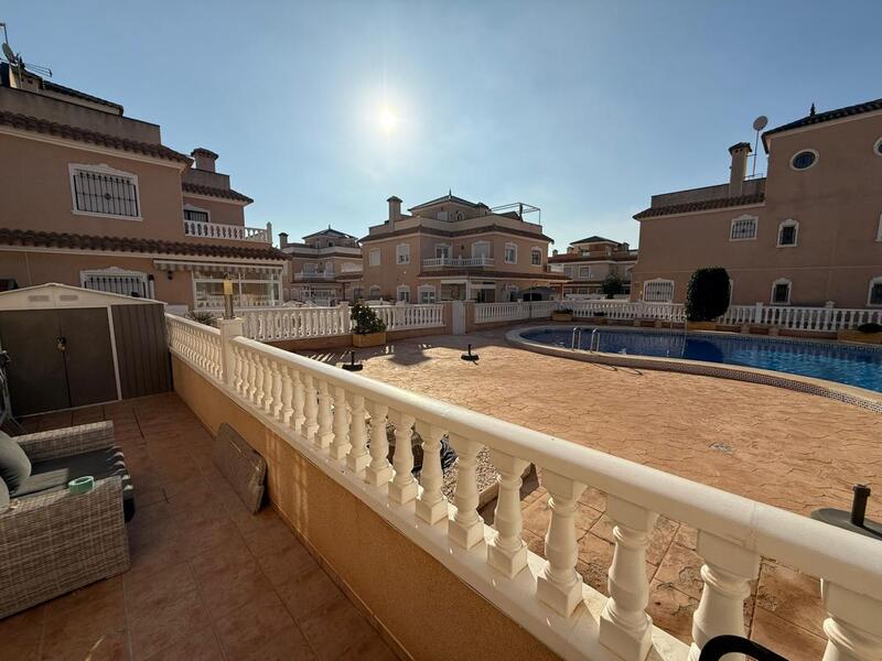 2 bedroom Villa for sale