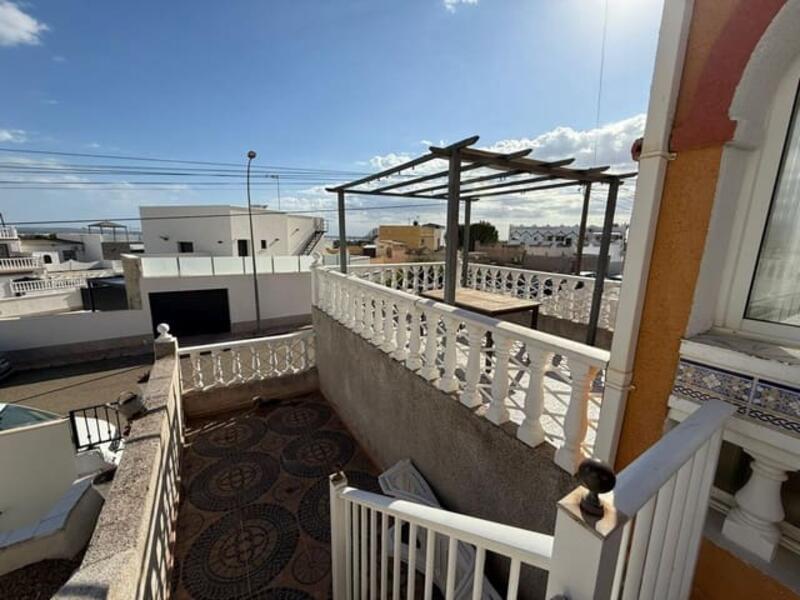 3 Cuarto Villa en venta