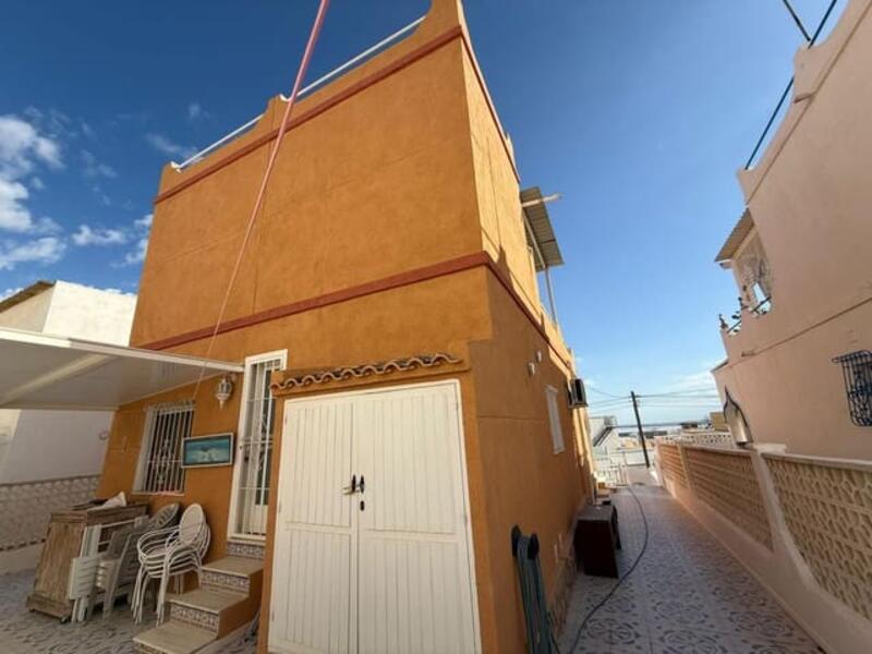 3 Cuarto Villa en venta