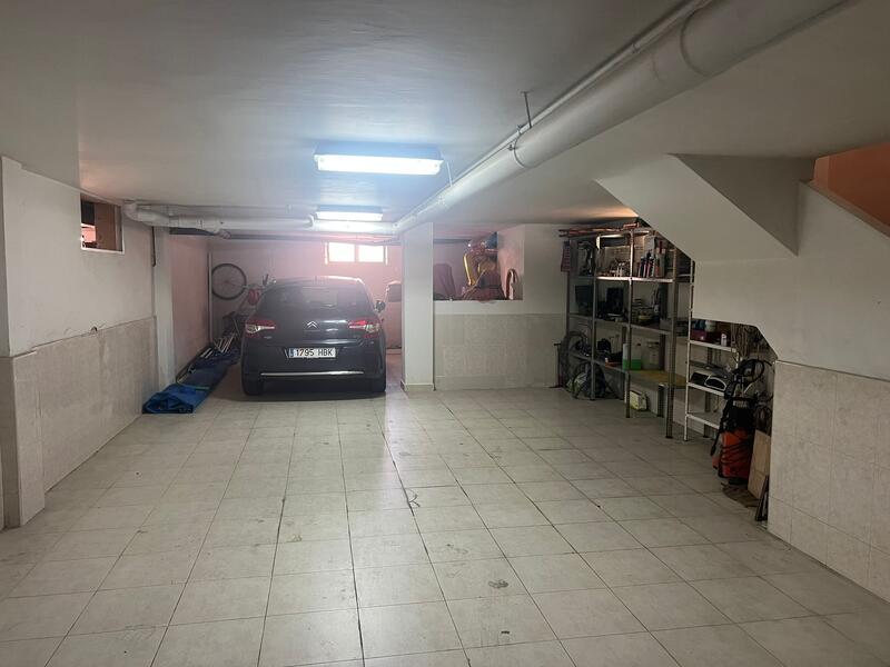 4 bedroom Duplex for sale