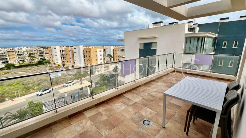 3 bedroom Apartment for sale