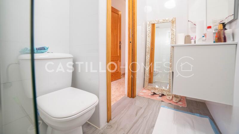 2 slaapkamer Appartement Te koop