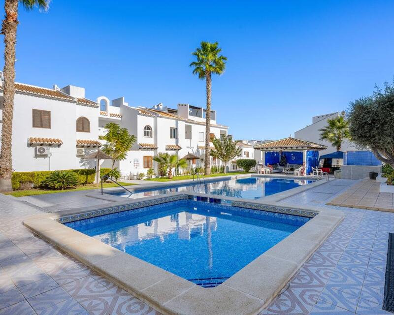 2 bedroom Villa for sale