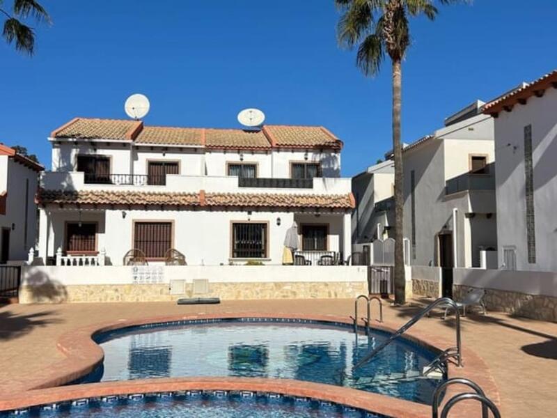 3 bedroom Villa for sale 3 bedroom Villa for sale