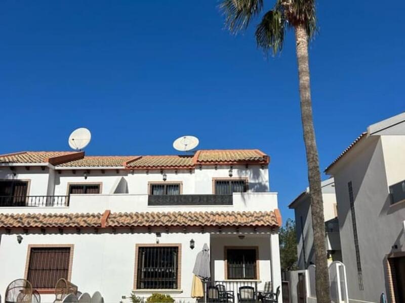 3 bedroom Villa for sale 3 bedroom Villa for sale