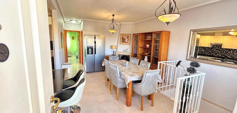 4 Cuarto Adosado en venta