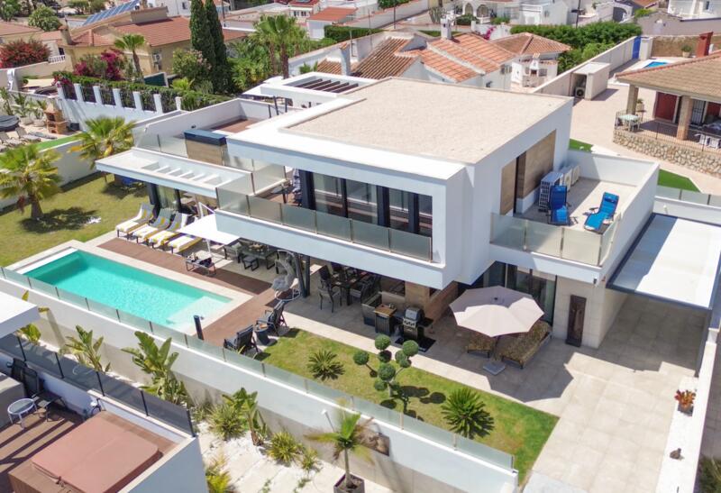 Villa til salgs i Ciudad Quesada, Alicante