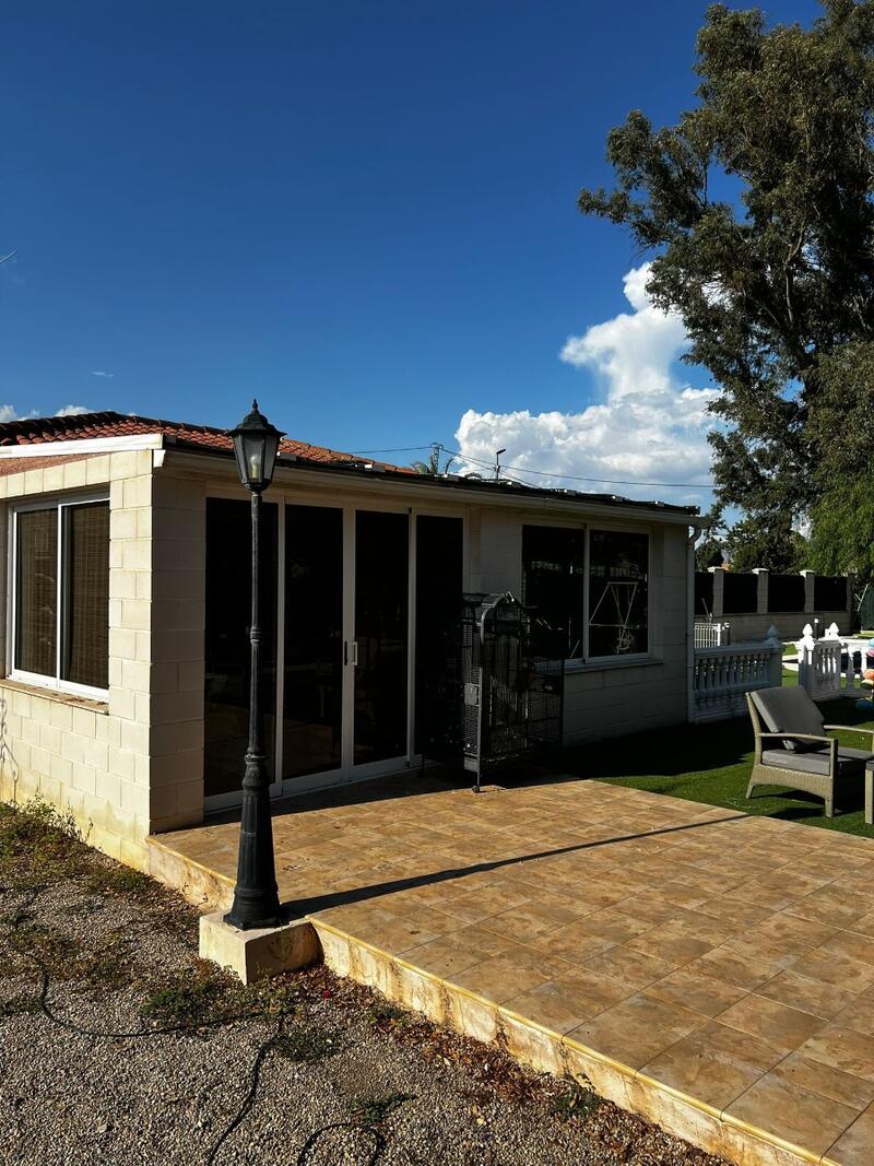 5 Schlafzimmer Landhaus zu verkaufen