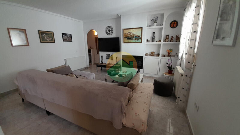 3 спальная комната вилла продается