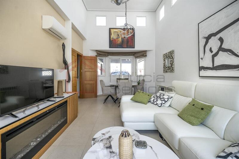 2 Cuarto Villa en venta