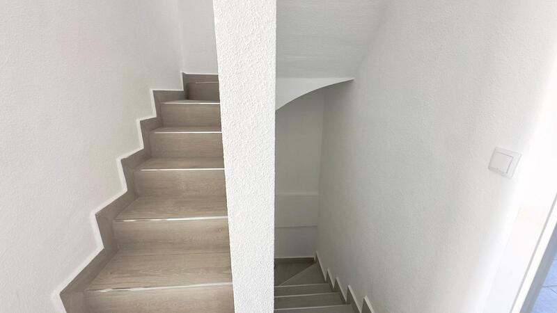 3 bedroom Townhouse for sale