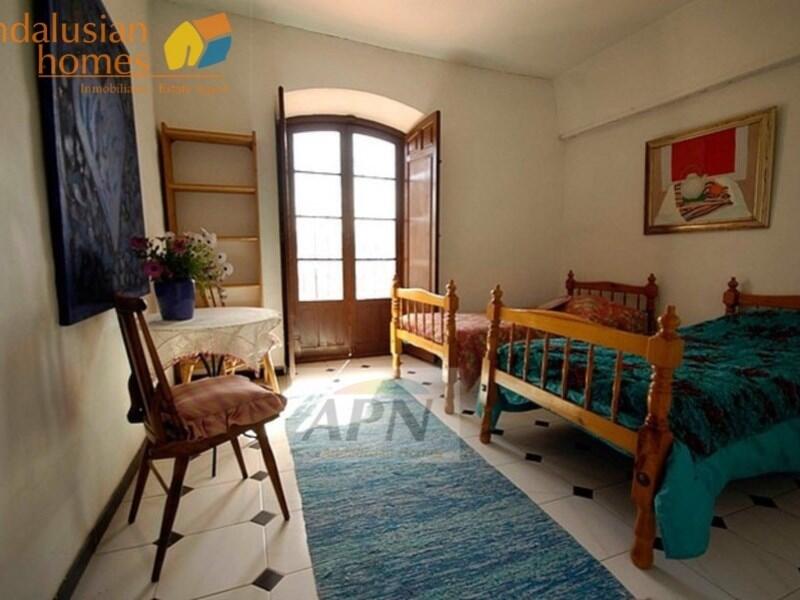 11 soverom Rekkehus til salgs