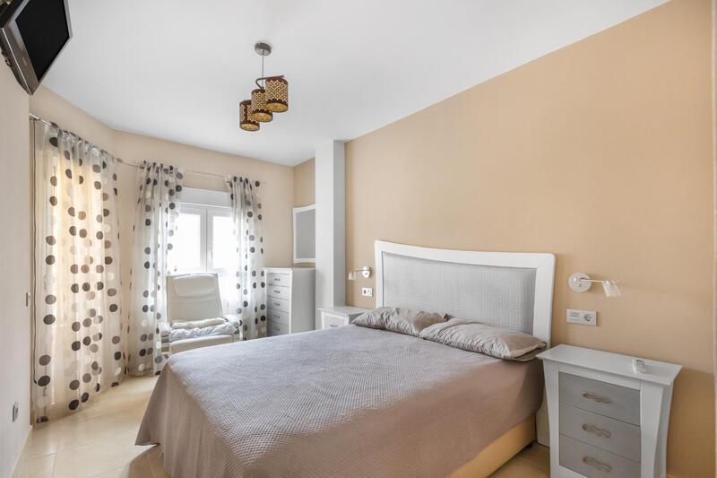 4 bedroom Apartment for sale