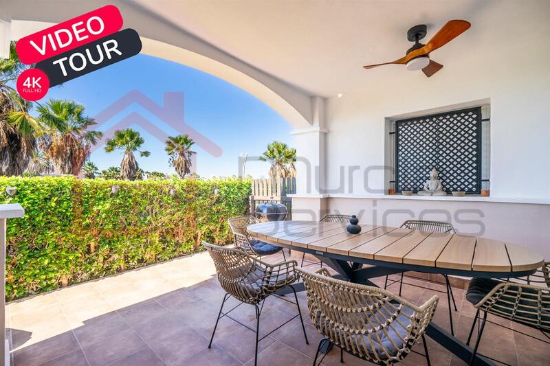 Adosado en venta en La Torre Golf Resort, Murcia