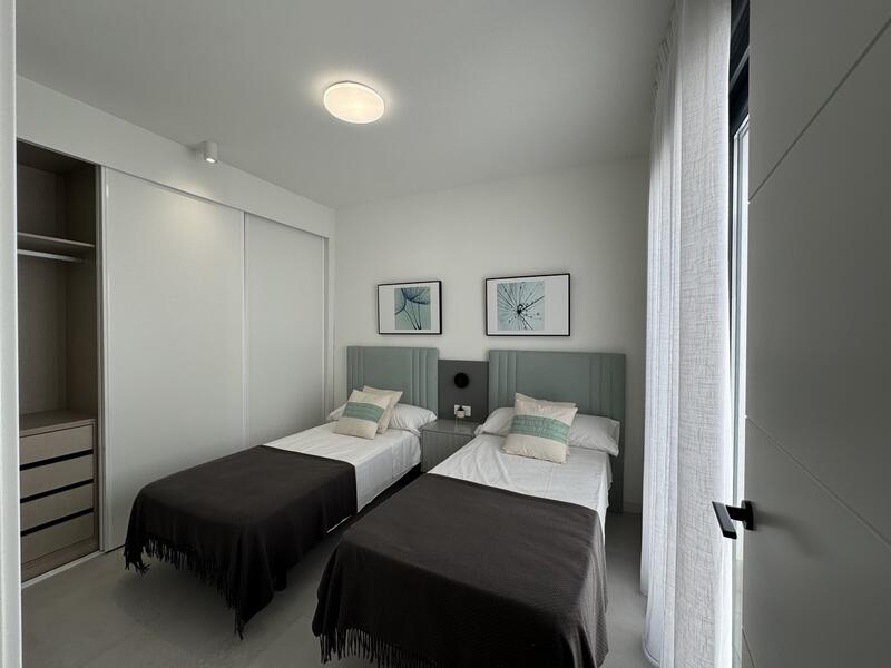 2 slaapkamer Villa Te koop 2 slaapkamer Villa Te koop