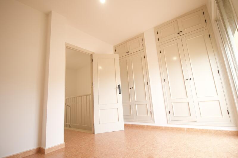 3 soverom Leilighet til salgs 3 soverom Leilighet til salgs