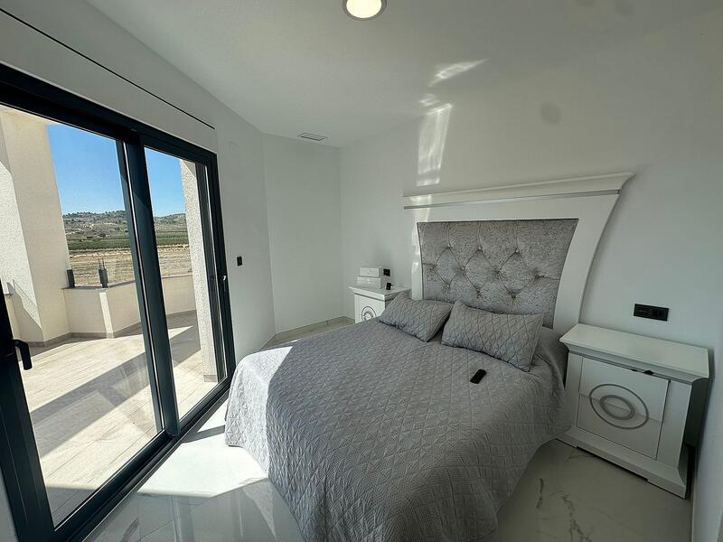 4 Cuarto Villa en venta