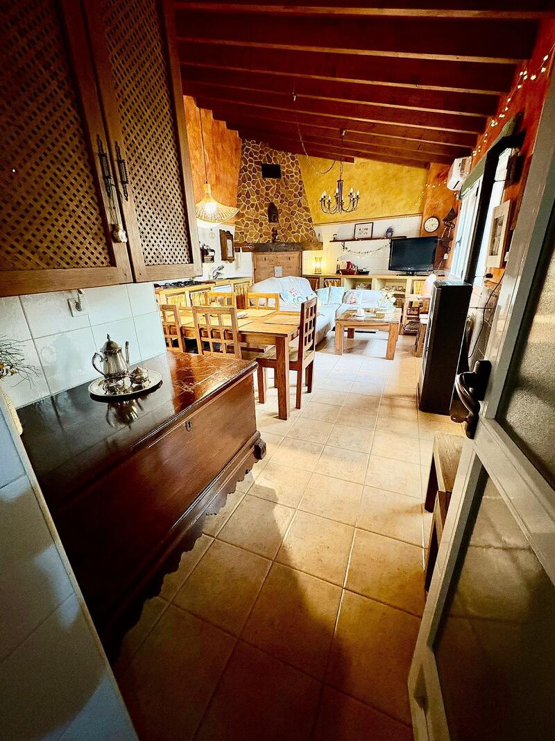 4 Schlafzimmer Stadthaus zu verkaufen