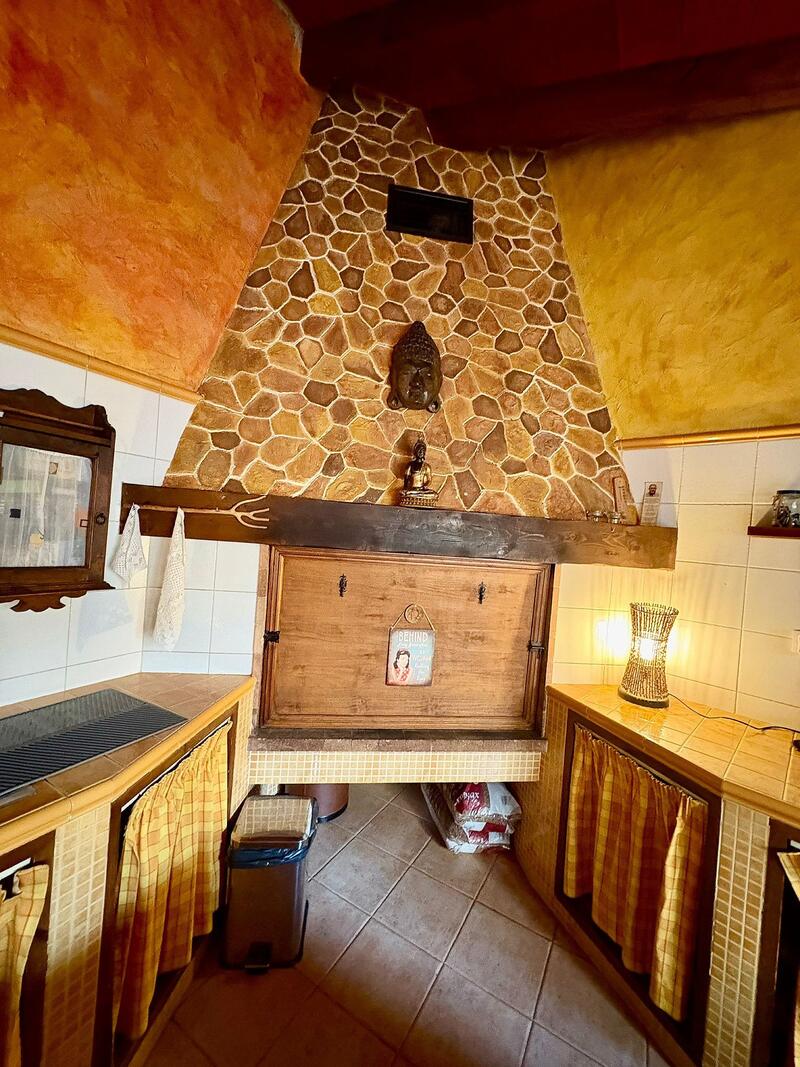 4 Schlafzimmer Stadthaus zu verkaufen