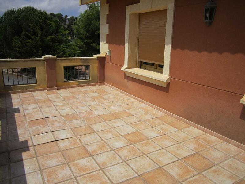 6 sovrum Villa till salu