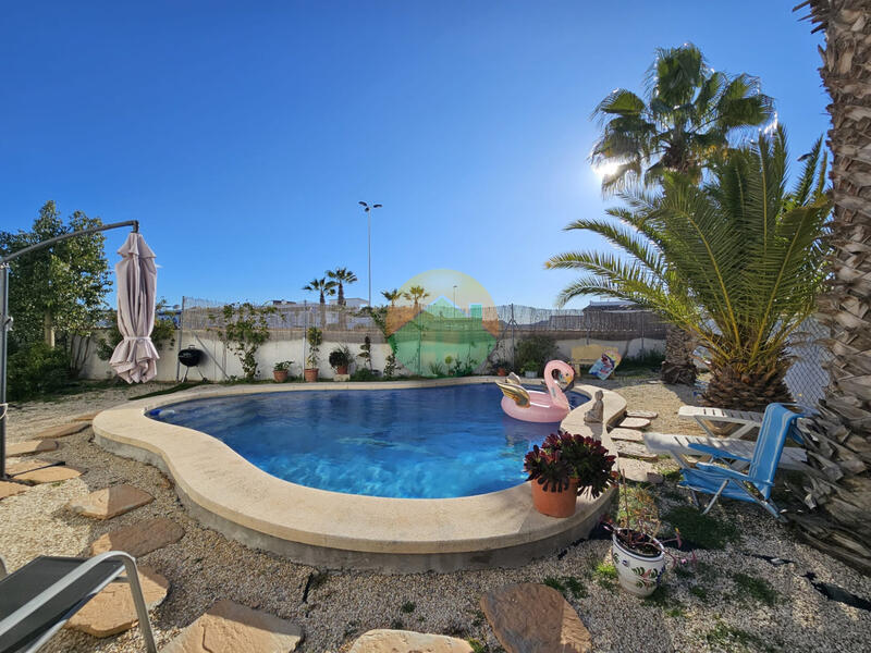 3 soveværelse Villa til salg 3 soveværelse Villa til salg