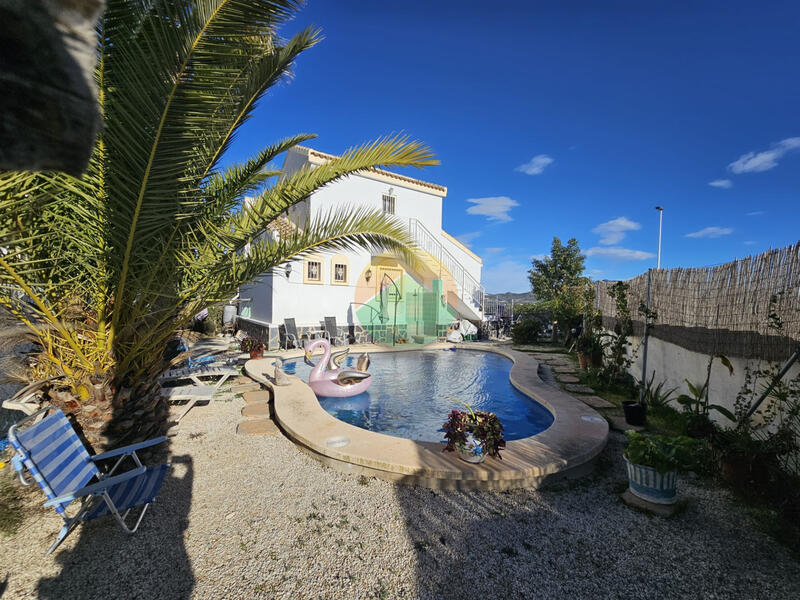 3 soveværelse Villa til salg 3 soveværelse Villa til salg