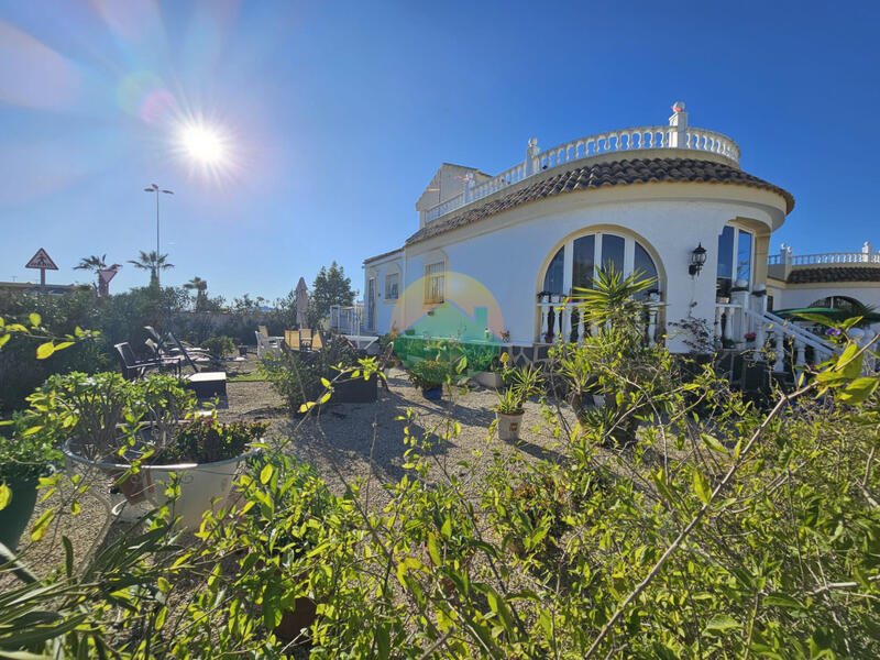 3 soveværelse Villa til salg 3 soveværelse Villa til salg