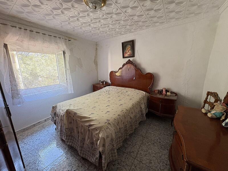 4 Schlafzimmer Stadthaus zu verkaufen