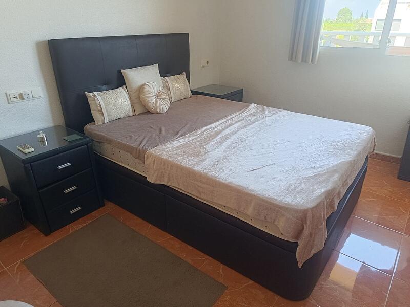 2 slaapkamer Appartement Te koop