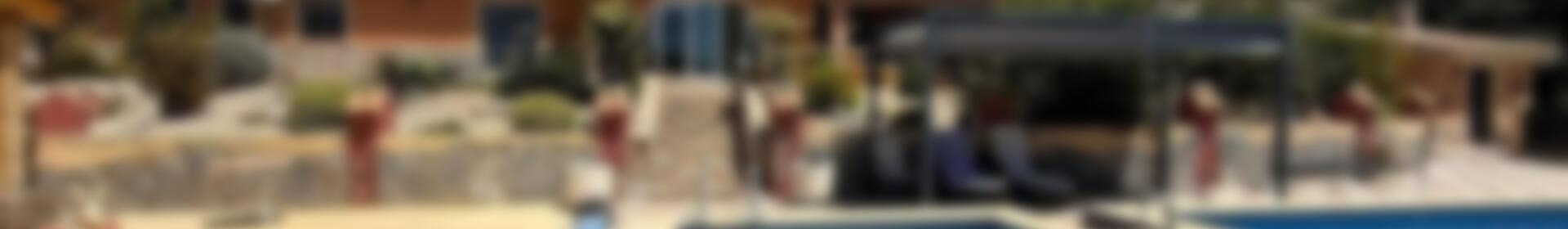 5 bedroom Country House for sale