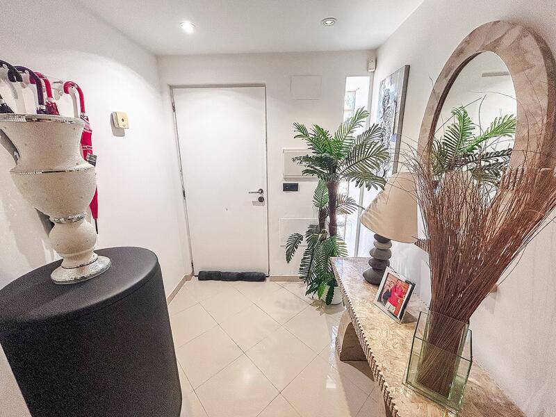 5 bedroom Villa for sale