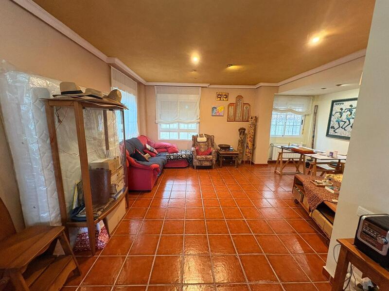 3 bedroom Villa for sale